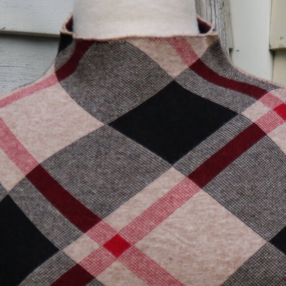 Rachel Zoe Tan Back Red Plaid Mock Turtleneck Sweater Sz SMALL - Picture 2 of 6